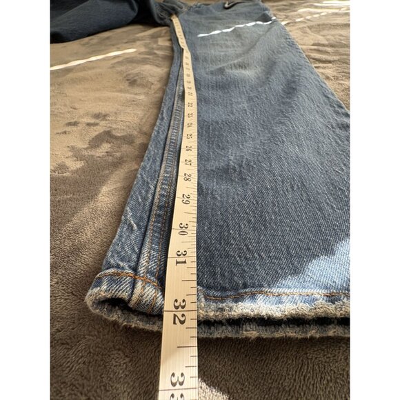 Abercrombie & Fitch Women's The 90's Straight Ultra High Rise Jeans 27 Med Wash - Picture 13 of 13